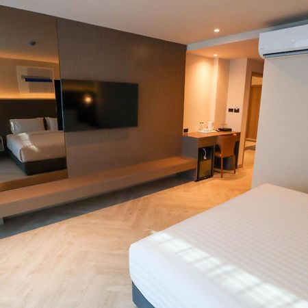 Hotel The One Cozy Living à Pattaya Extérieur photo