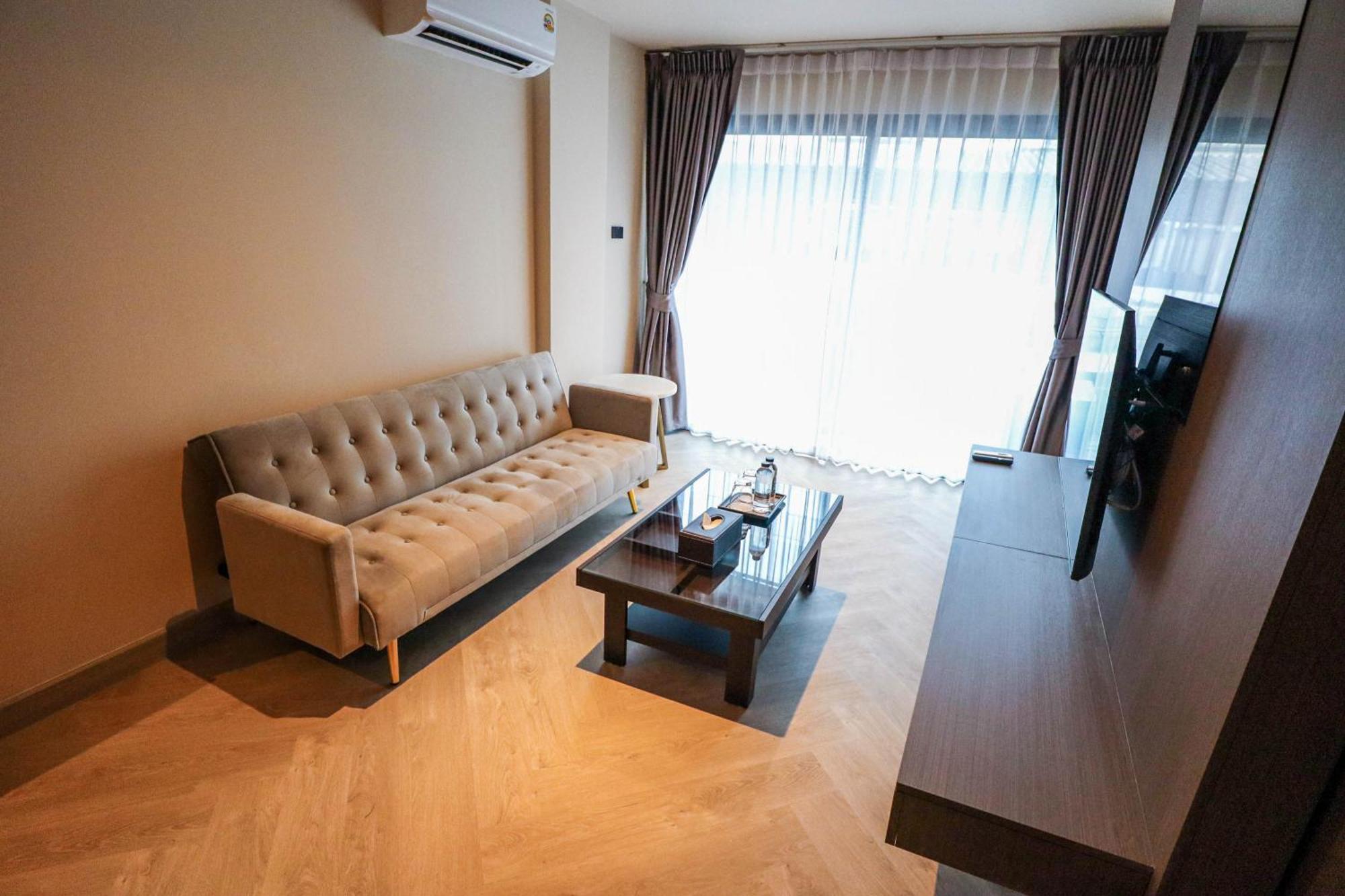 Hotel The One Cozy Living à Pattaya Extérieur photo